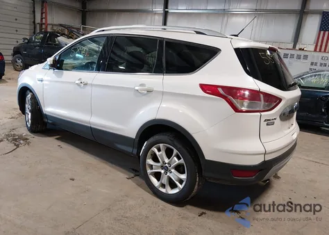 2015 Ford Escape Titanium from USA, damaged, VIN 1FMCU0JX9FUB90052